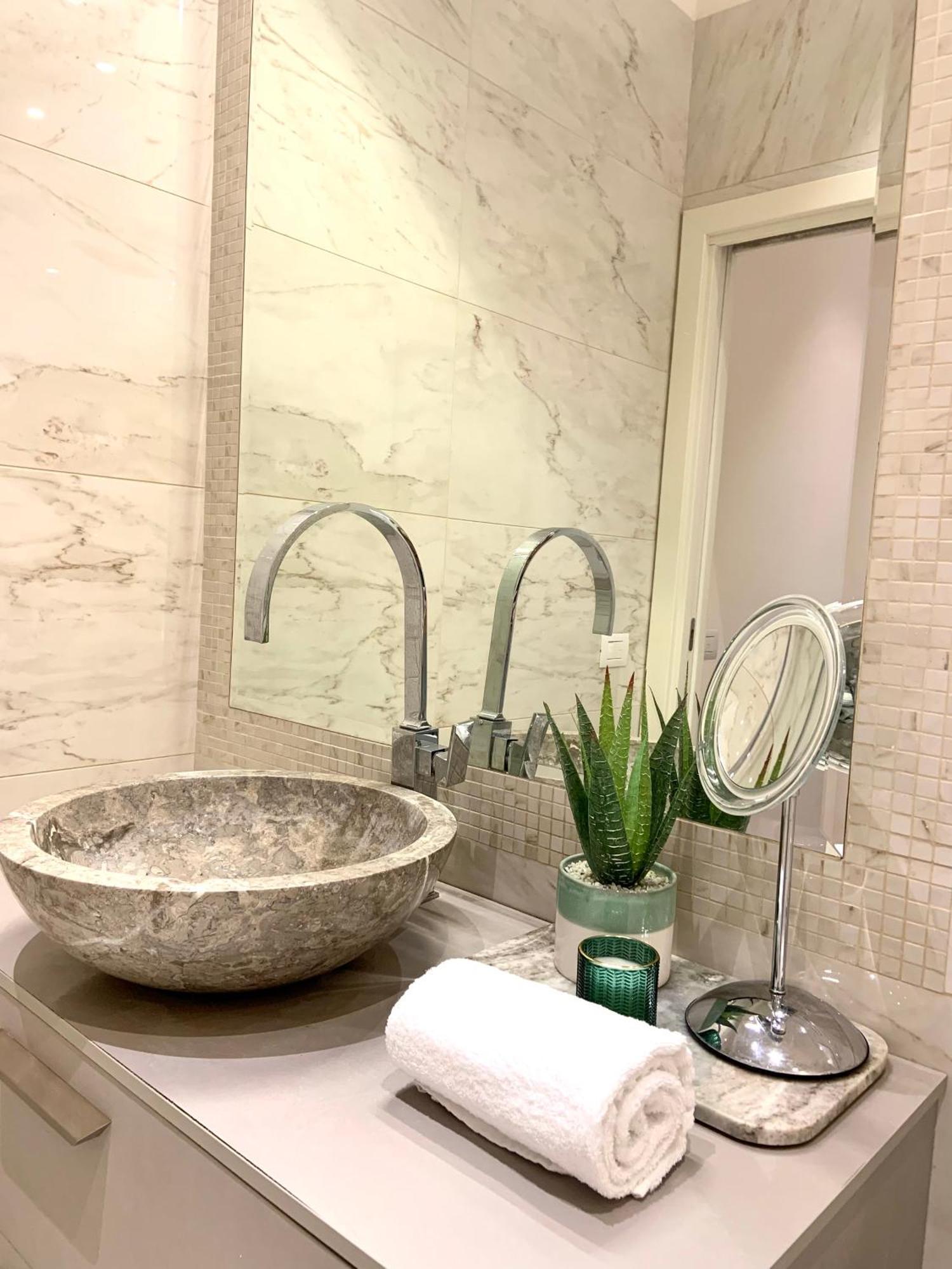 Bari Downtown Luxury Apartment Екстер'єр фото
